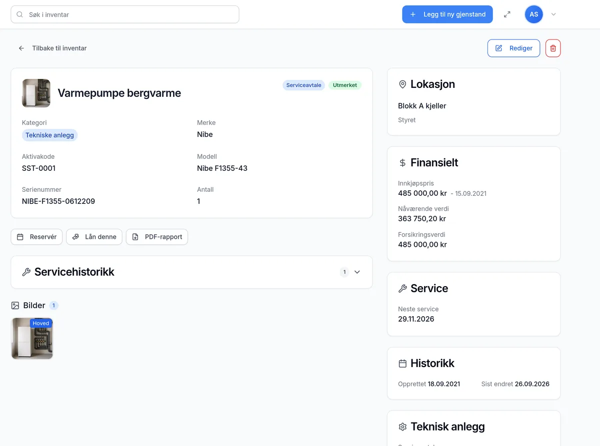Detaljside for et inventarelement hos sameie og borettslag – verdi, service, garanti og egendefinerte felt